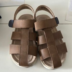 Toddler boy sandals size 9